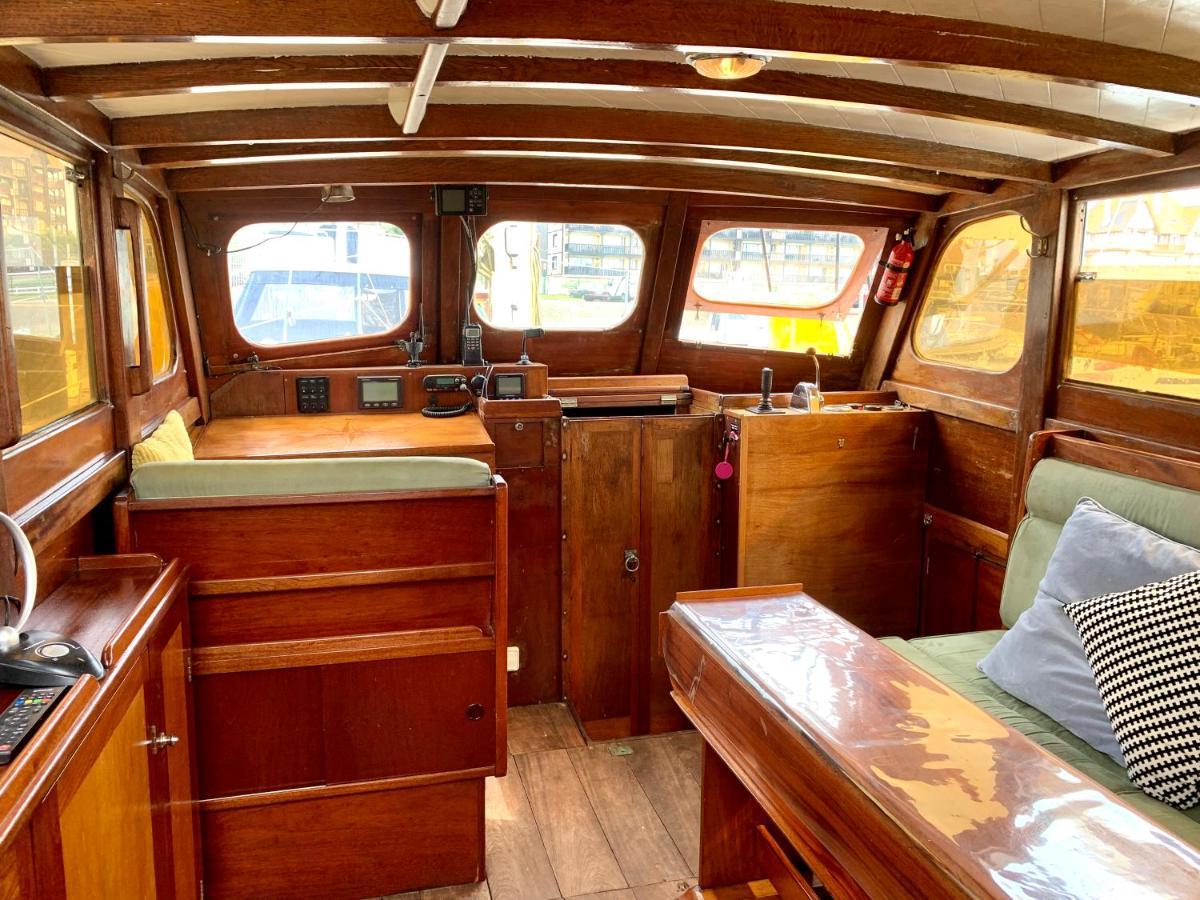 Port Deauville Yacht Vintage المظهر الخارجي الصورة